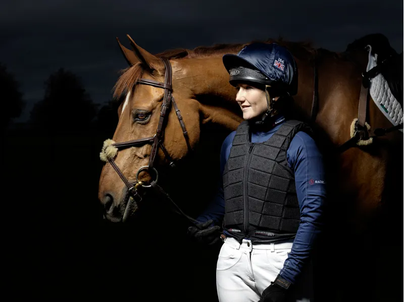 Racesafe ProVent 3.0 Adult Standard Front-5